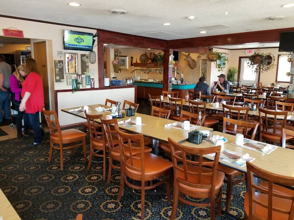 Family Affair Restaurant | restaurant | 208 N Main St, Friendship, WI 53934, USA | 6083390278 OR +1 608-339-0278