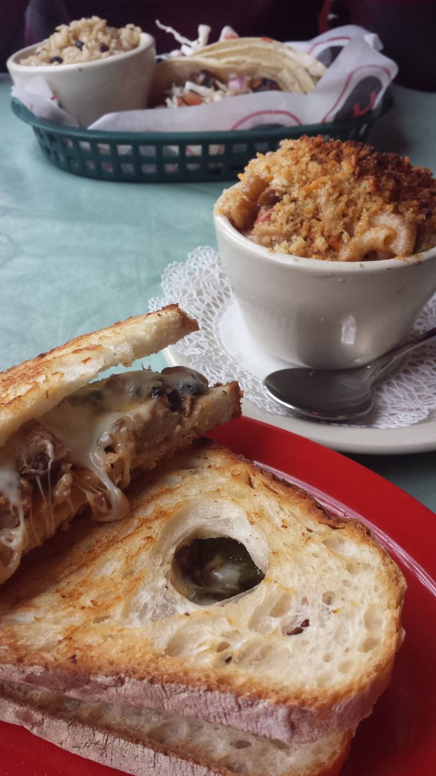 Firkin | restaurant | 515 N Milwaukee Ave, Libertyville, IL 60048, USA | 8473676168 OR +1 847-367-6168