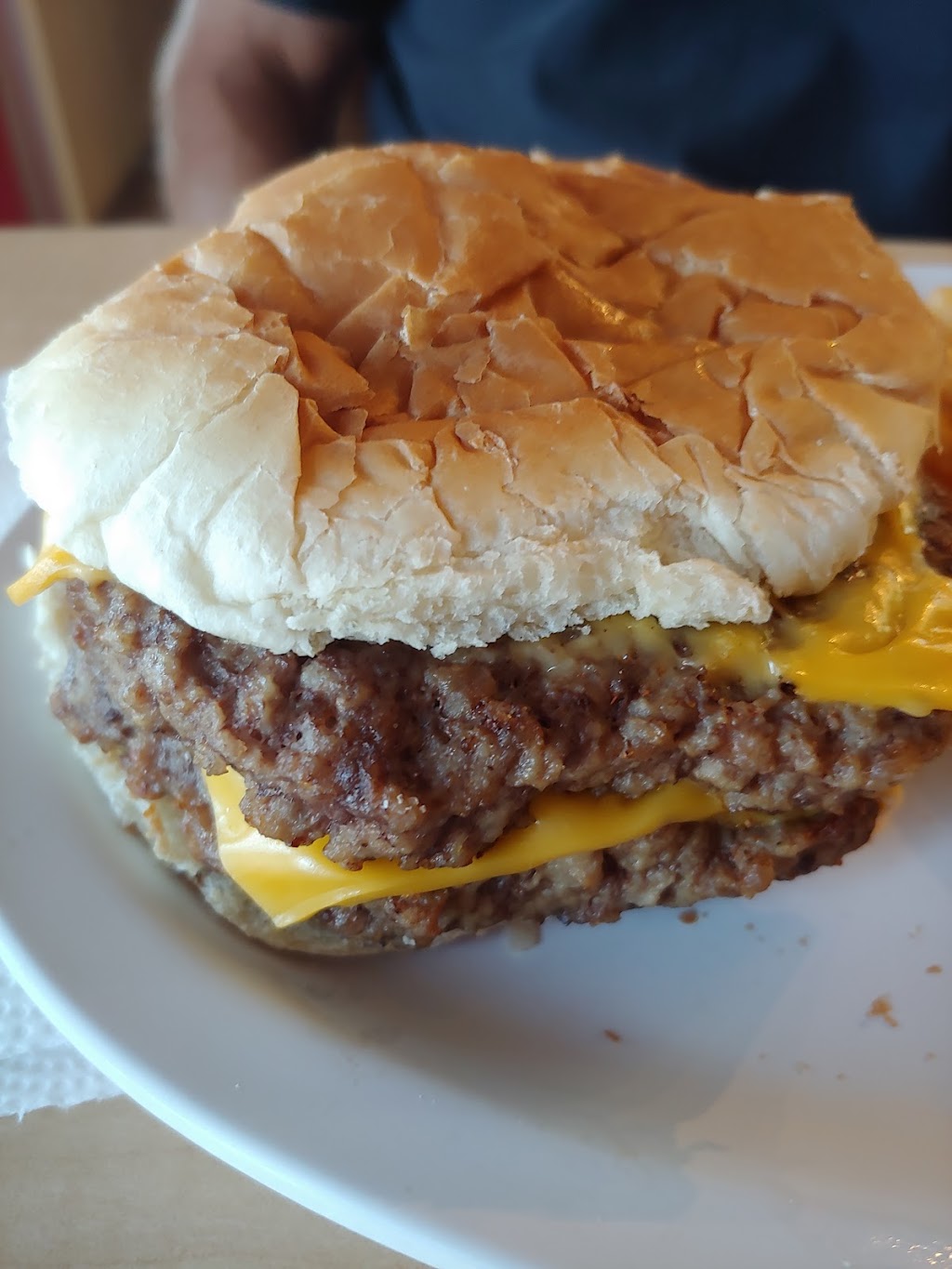 Hilltop Diner | restaurant | 707 S Benton St, St Francis, KS 67756, USA | 7857721536 OR +1 785-772-1536