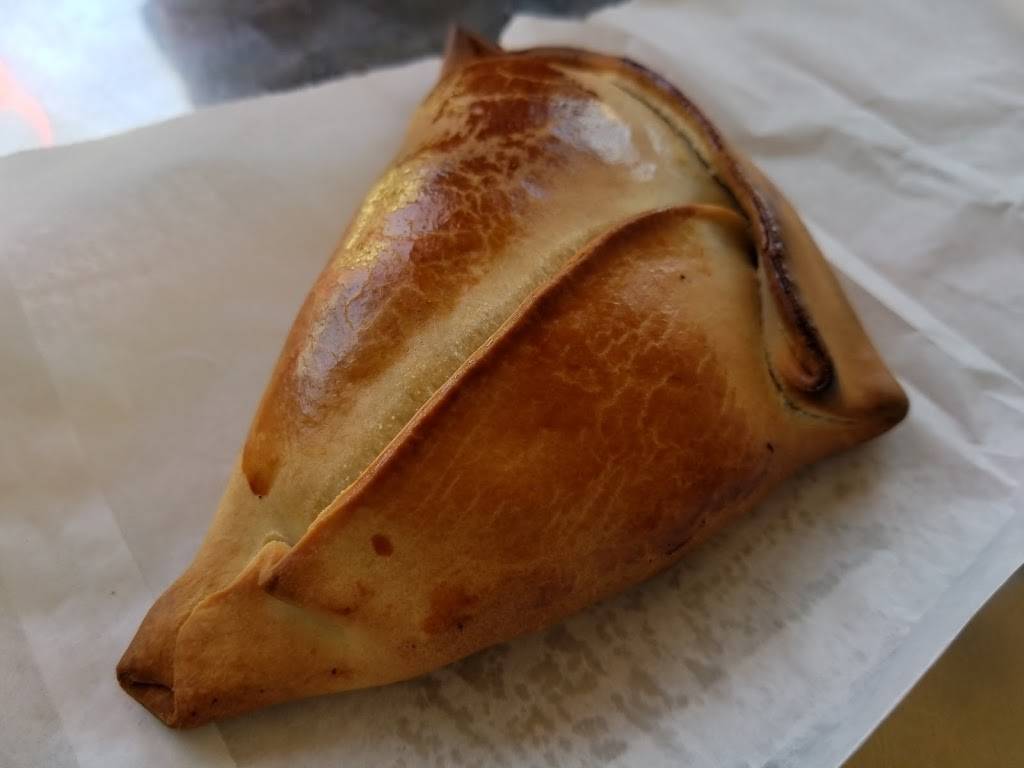 Julias Empanadas | restaurant | 2452 18th St NW, Washington, DC 20009, USA | 2023286232 OR +1 202-328-6232