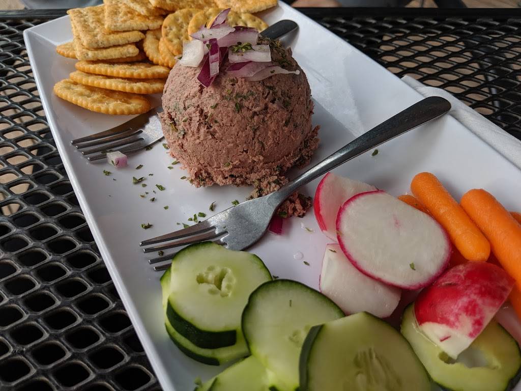 Gasthaus Bavarian Hunter | restaurant | 8390 Lofton Ave N, Stillwater, MN 55082, USA | 6514397128 OR +1 651-439-7128