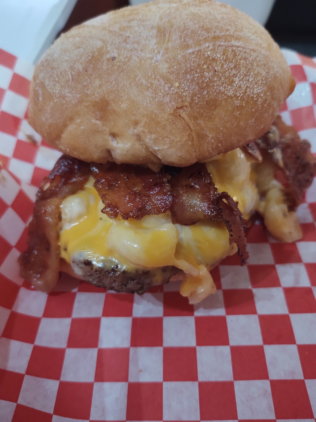 Slice of Heaven | restaurant | 112 Main St, Mocanaqua, PA 18655, USA | 5705425070 OR +1 570-542-5070