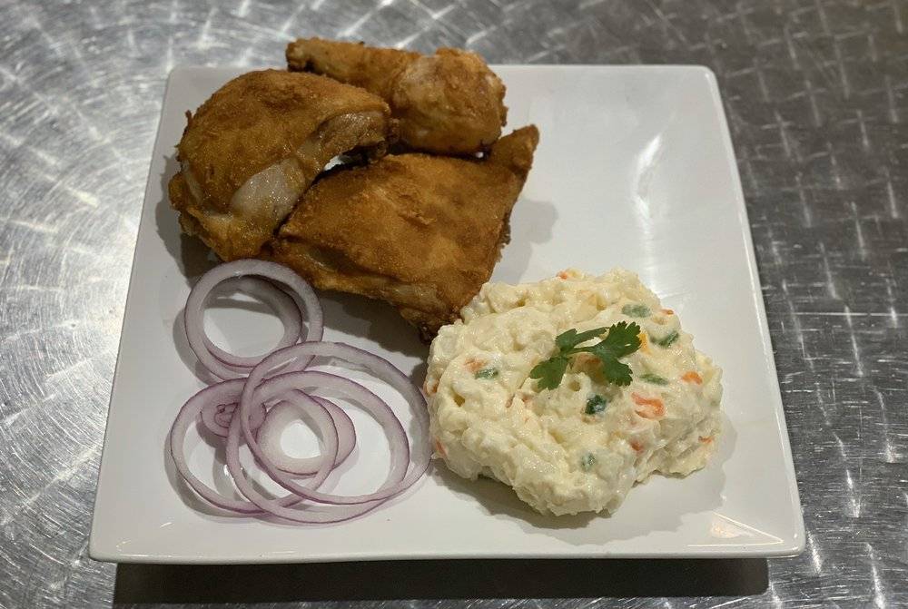 MONCHYS PATIO RESTAURANT | restaurant | 1971 NW 17th Ave, Miami, FL 33125, USA | 3054567980 OR +1 305-456-7980