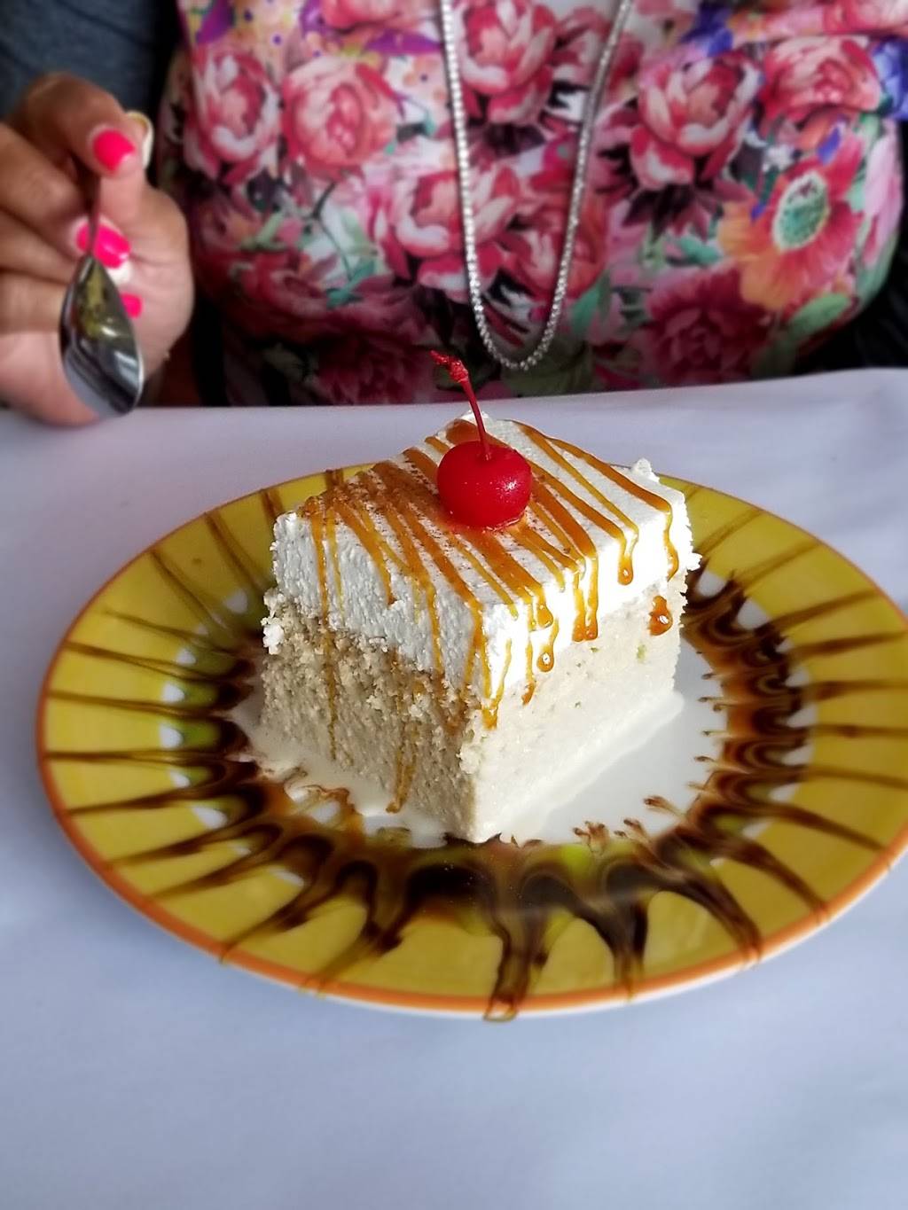 Plaza Azteca Restaurant | restaurant | 10430 Auto Park Ave, Bethesda, MD 20817, USA | 3013651770 OR +1 301-365-1770