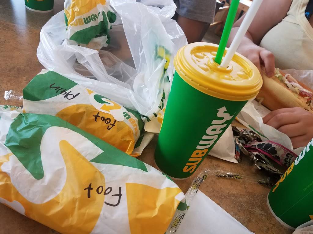 Subway | restaurant | 953 Providence Square Shpg Ctr #19, Virginia Beach, VA 23464, USA | 7574674488 OR +1 757-467-4488