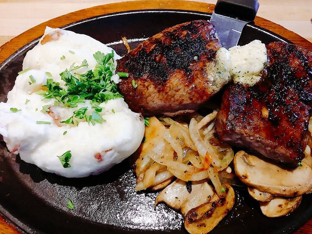 Applebees Grill + Bar | restaurant | 43545 10th St W, Lancaster, CA 93534, USA | 6619426410 OR +1 661-942-6410