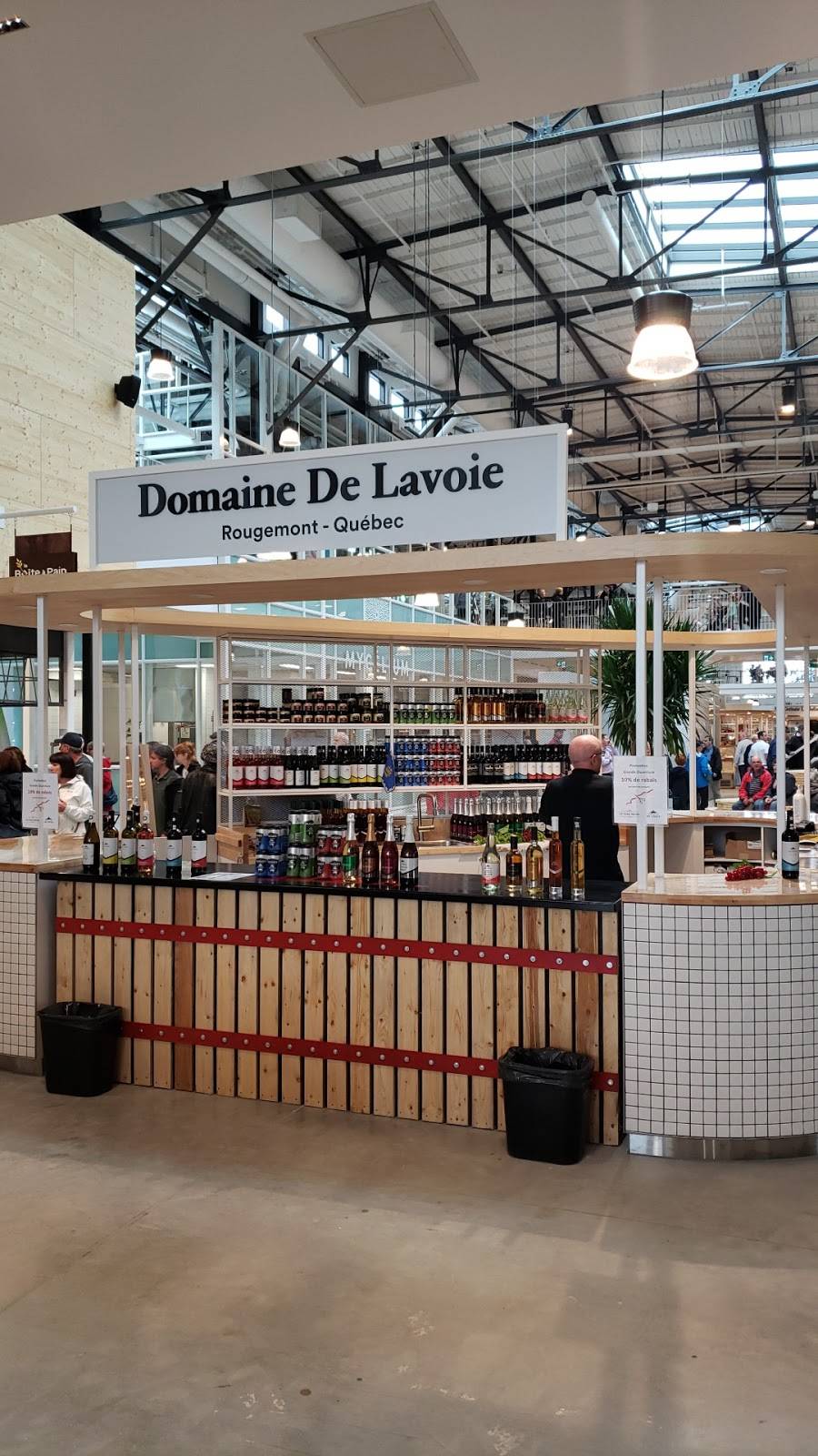 Domaine de Lavoie | restaurant | 138 Boulevard Wilfrid-Hamel, Québec, QC G1L 4W7, Canada | 4504693894 OR +1 450-469-3894