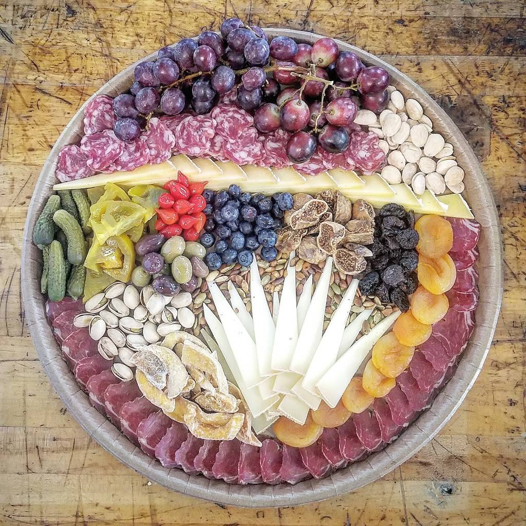 The Loyalist Market | restaurant | 435 N Trade St #102, Matthews, NC 28105, USA | 7048149866 OR +1 704-814-9866