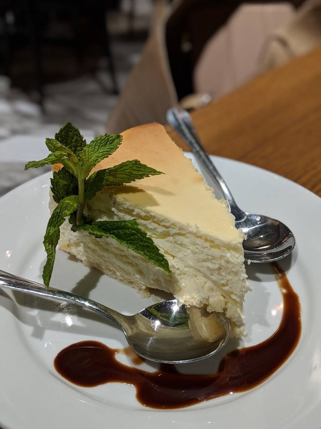 Uptown Brasserie | restaurant | Jamaica, NY 11430, USA | 7187514790 OR +1 718-751-4790