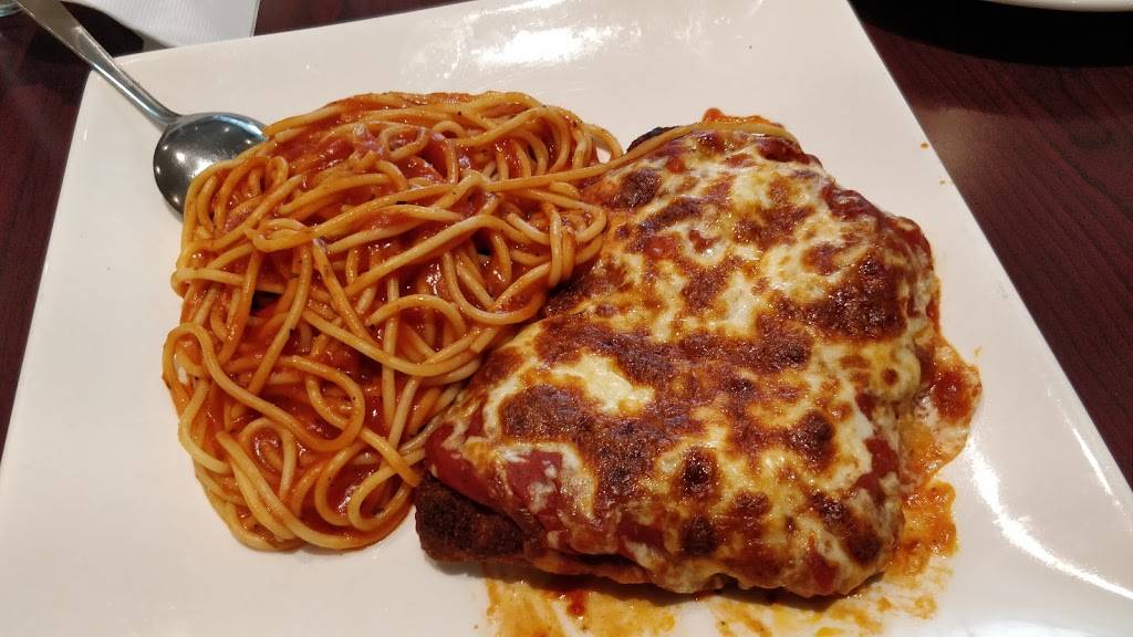 Resto-Bar Julianos | restaurant | 5300 Boulevard Saint-Martin O, Laval, QC H7T 2Y1, Canada | 4506888131 OR +1 450-688-8131