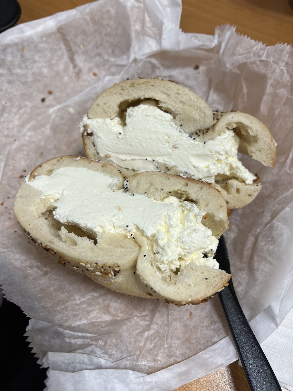 Long Island Bagel Cafe | bakery | 175 E Jericho Turnpike, Mineola, NY 11501, USA | 5164275454 OR +1 516-427-5454