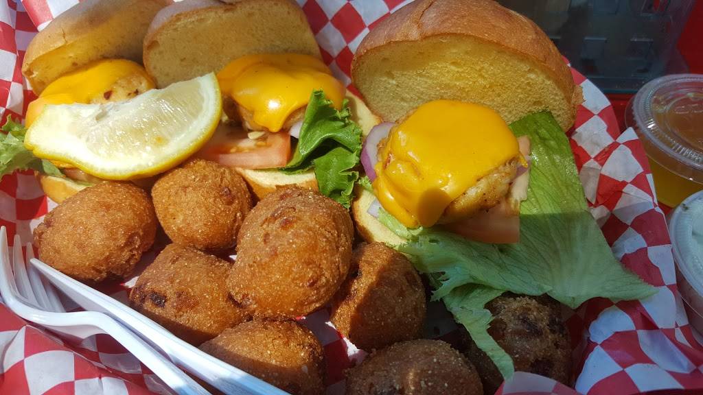 Fat Boys Crab Shack | restaurant | 1581 Defense Hwy, Gambrills, MD 21054, USA | 4107215252 OR +1 410-721-5252