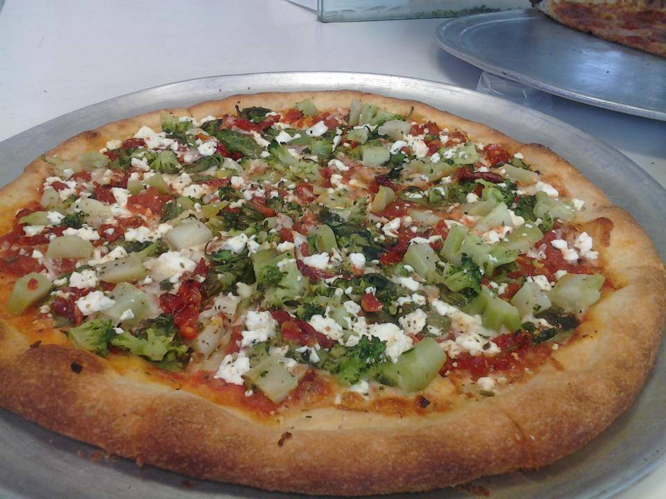 Romeos Pizza | meal delivery | 6917 Okeechobee Blvd, West Palm Beach, FL 33411, USA | 5617129310 OR +1 561-712-9310