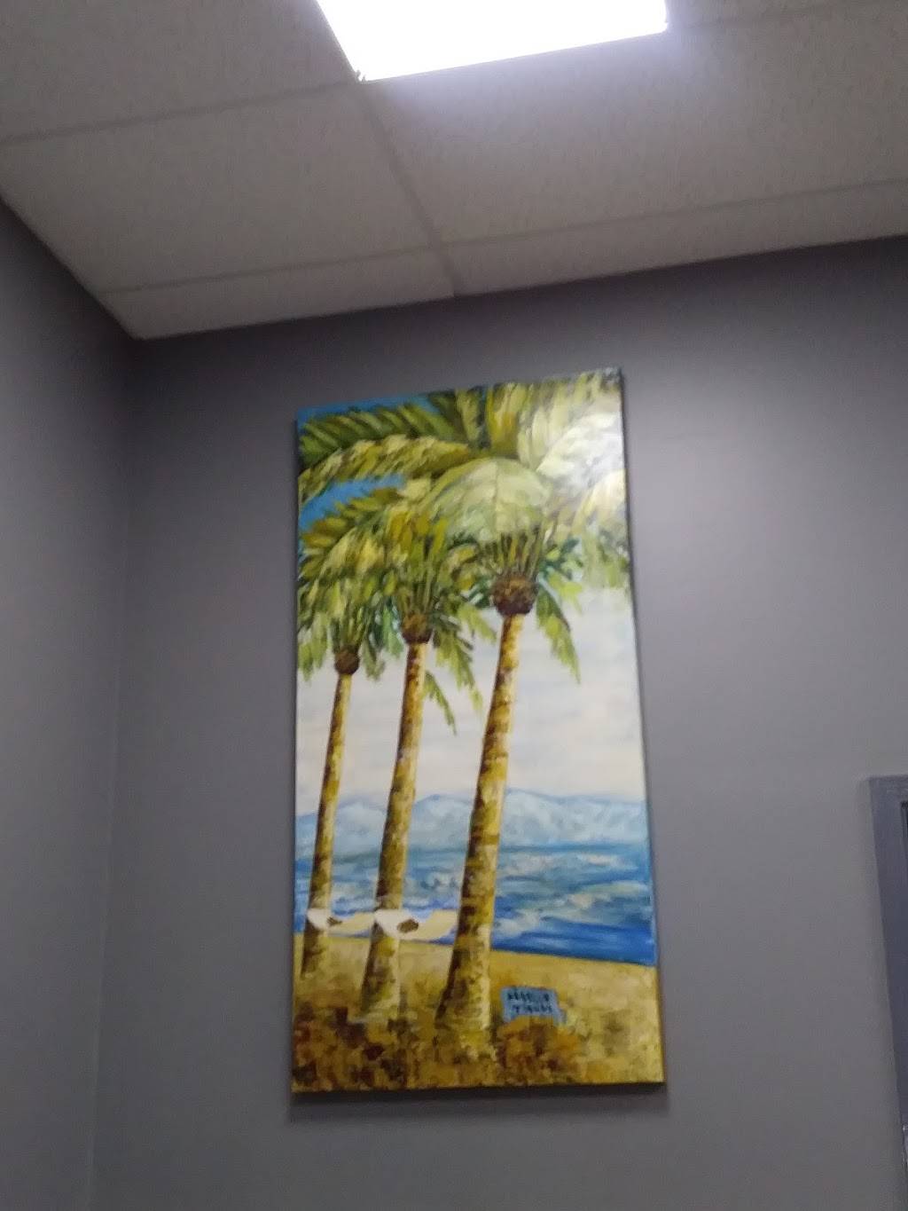 Sharks Fish and Chicken | restaurant | 11901 S Paulina St, Calumet Park, IL 60827, USA | 7085411400 OR +1 708-541-1400