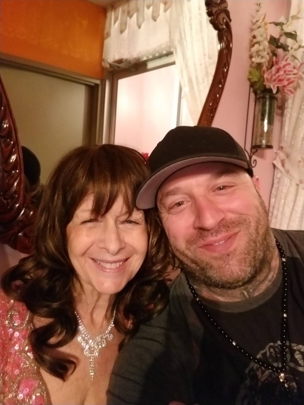 Restaurant C la Boite à Chantal | restaurant | 13305 Rue Sherbrooke E, Pointe-aux-Trembles, QC H1A 1C2, Canada | 5148345487 OR +1 514-834-5487