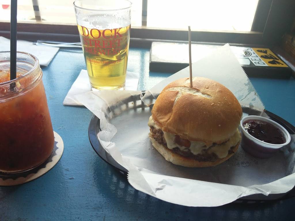 Luckys Last Chance Queen Village | restaurant | 848 S 2nd St, Philadelphia, PA 19147, USA | 2675192080 OR +1 267-519-2080