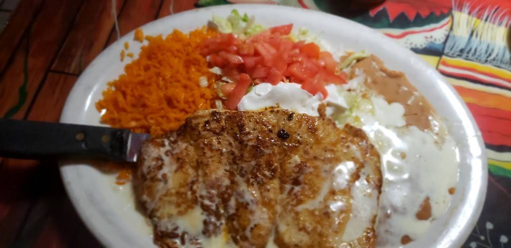 Cielito Lindo | restaurant | 3965 Parkway, Pigeon Forge, TN 37863, USA | 8657742332 OR +1 865-774-2332