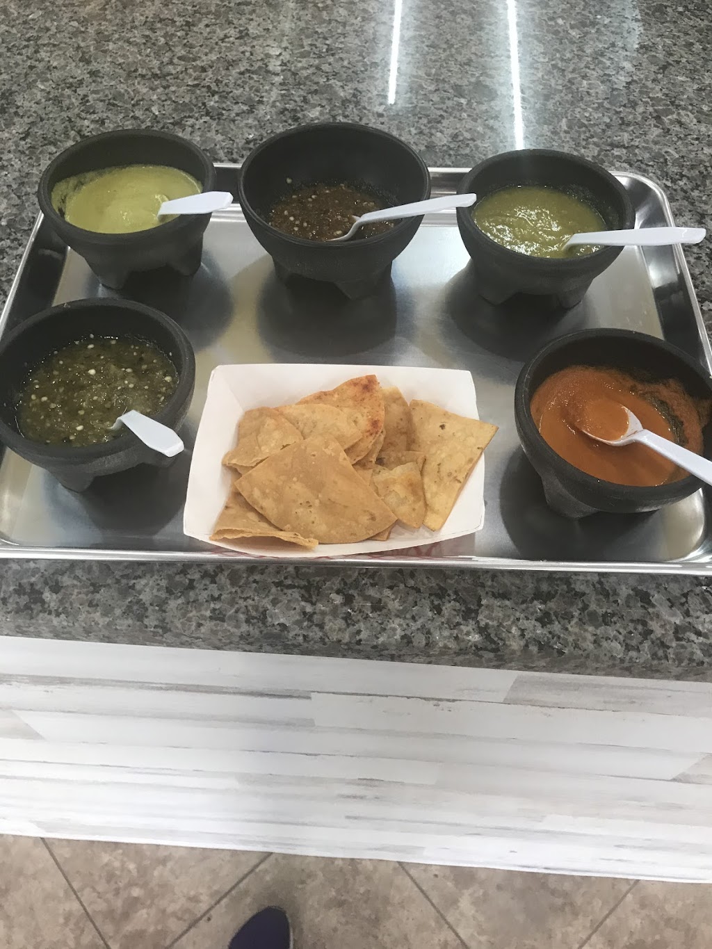 Tortilleria La Chona | restaurant | 10826 Grant Rd, Houston, TX 77070, USA | 8322533222 OR +1 832-253-3222