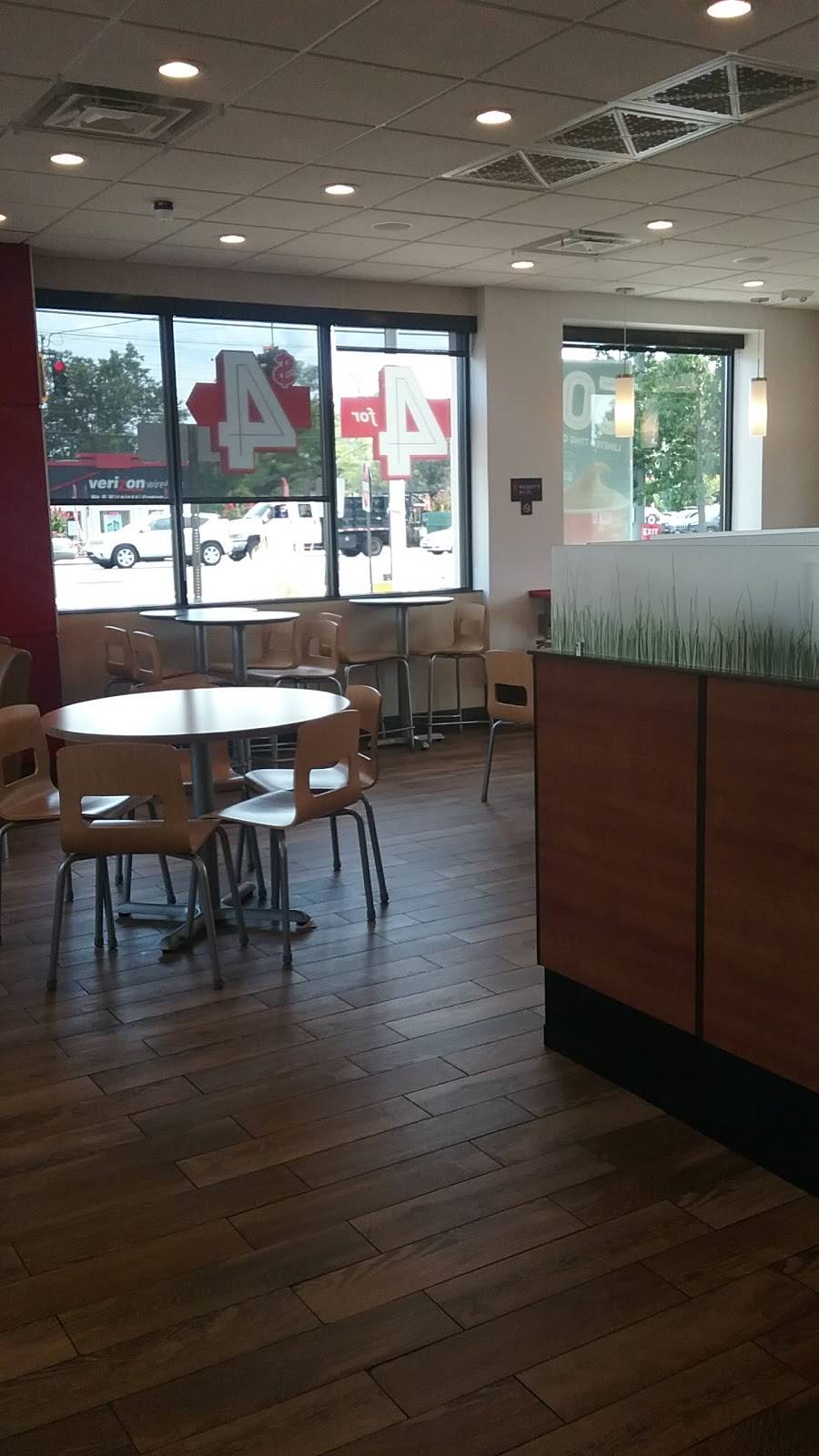 Wendys | restaurant | 5001 Hempstead Turnpike, Farmingdale, NY 11735, USA | 5168457129 OR +1 516-845-7129