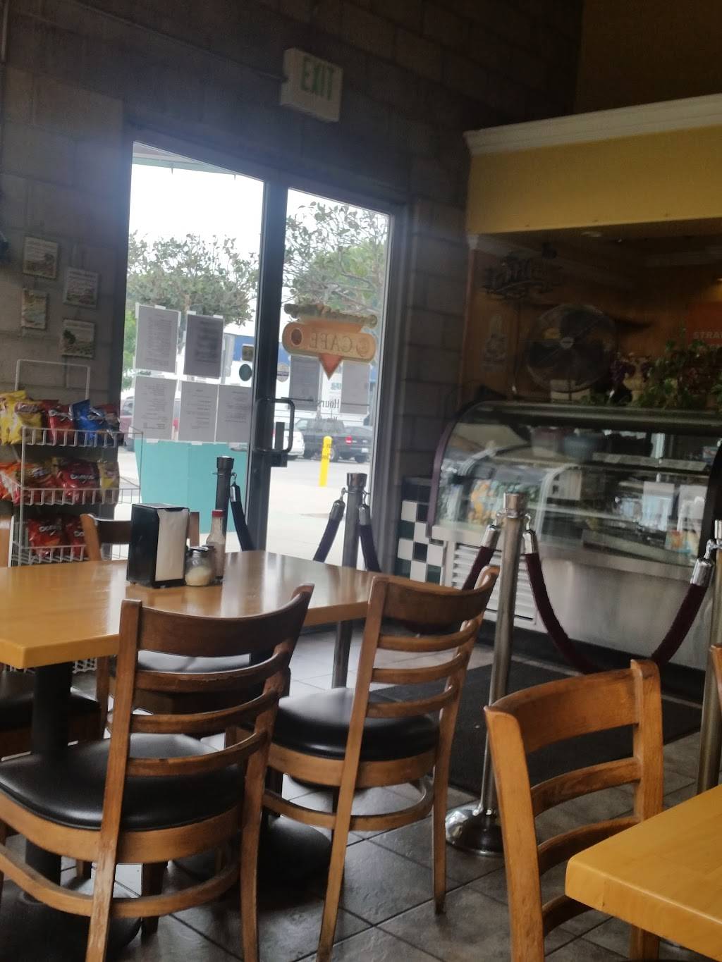 Greenwich Village Cafe | restaurant | 3809 S Soto St, Vernon, CA 90058, USA | 3235822500 OR +1 323-582-2500