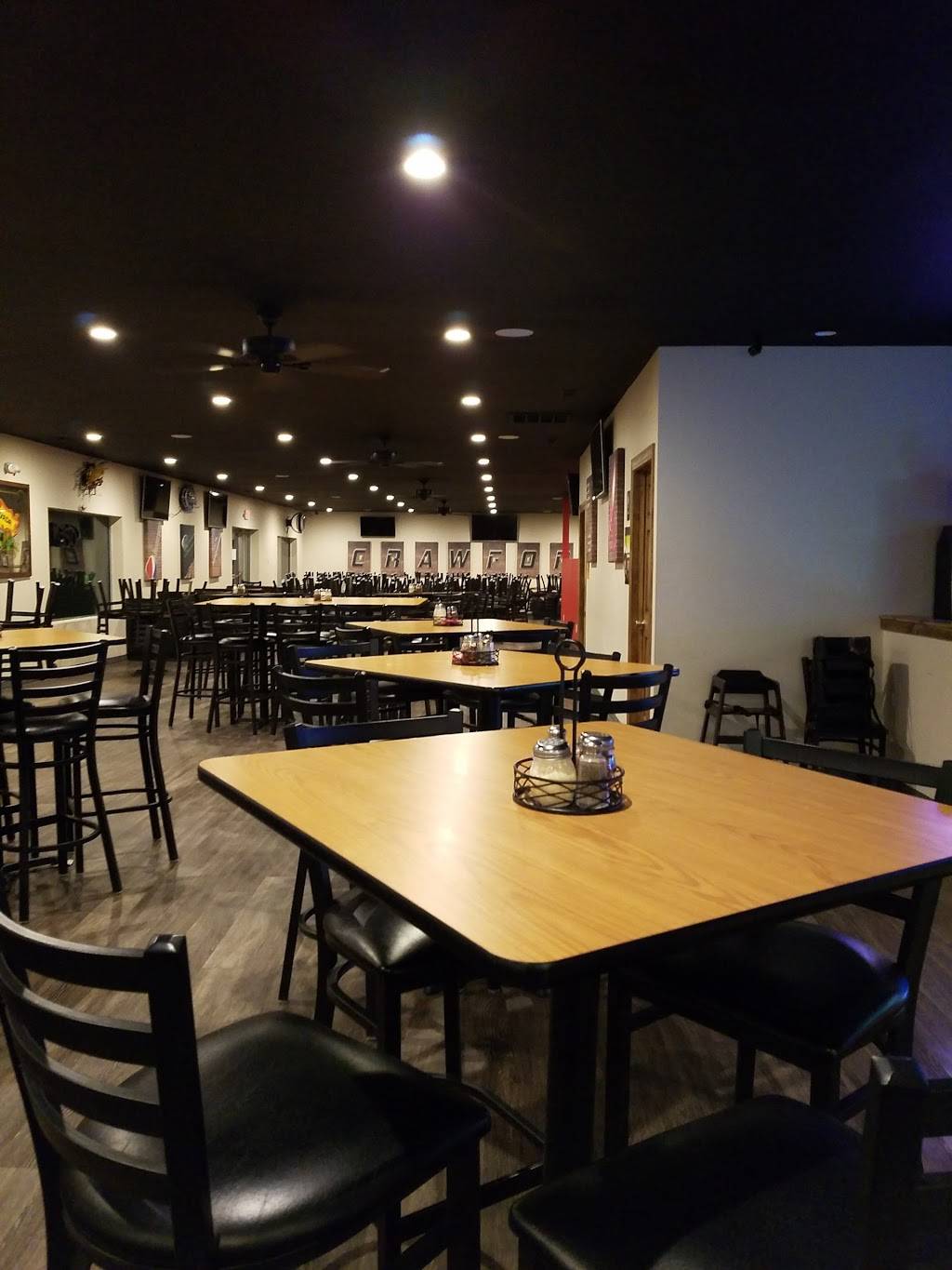 Crawfords Pizza & Pub | restaurant | 170 Debby Dr, Mt Zion, IL 62549, USA | 2178641691 OR +1 217-864-1691