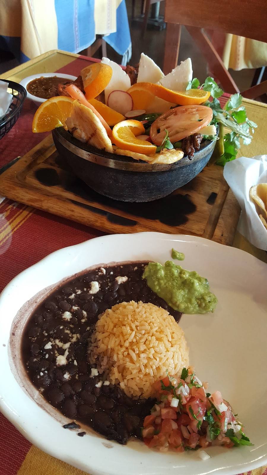 Juquila | meal takeaway | 10022 Venice Blvd, Culver City, CA 90232, USA | 3108412520 OR +1 310-841-2520