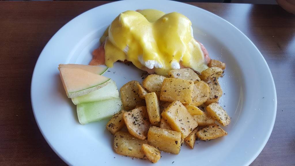 Le Quai Resto-Pub | restaurant | 5 Rue des Remparts, Saint-Michel-de-Bellechasse, QC G0R 3S0, Canada | 4188844088 OR +1 418-884-4088