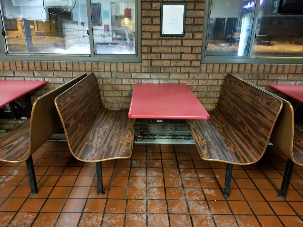 Tonys Pizzeria | restaurant | 3680 Harlem Rd, Buffalo, NY 14215, USA | 7168331700 OR +1 716-833-1700