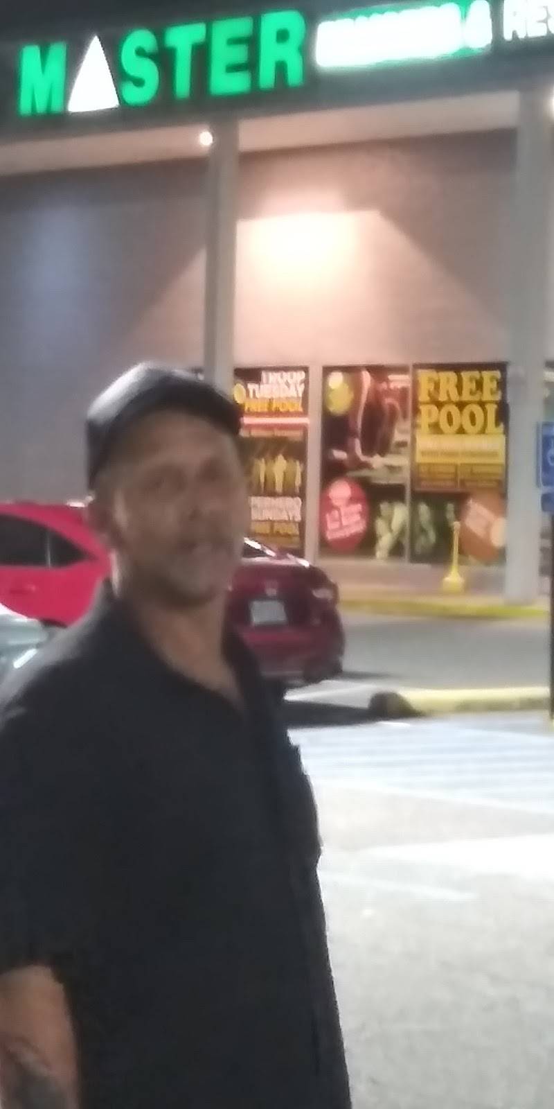 Clubhouse Bar & Grill | restaurant | 3208 Holland Road # 101, Virginia Beach, VA 23453, USA | 7574683716 OR +1 757-468-3716