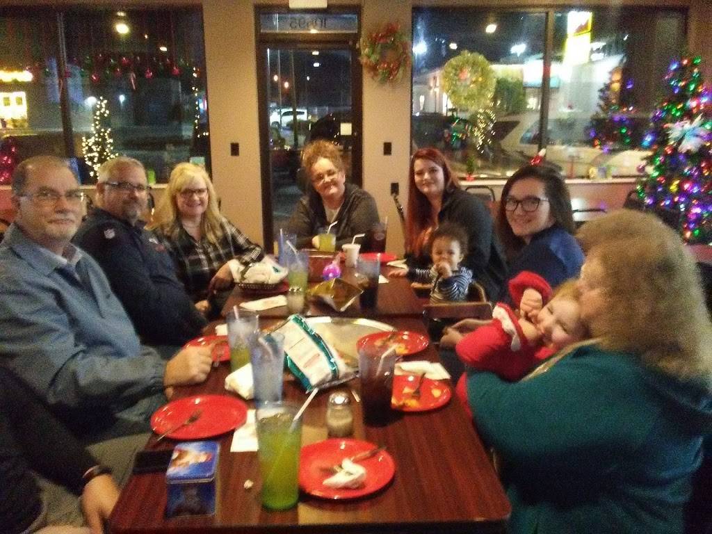 Giovannis | restaurant | 10689 US-23, Lucasville, OH 45648, USA | 7402593660 OR +1 740-259-3660