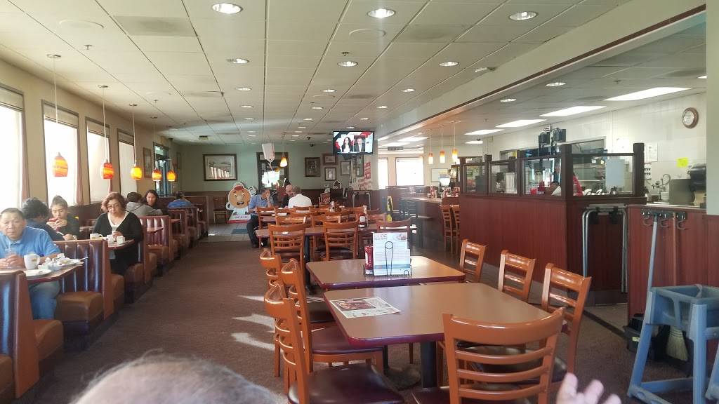 Dennys | restaurant | 6875 Valley Way, Rubidoux, CA 92509, USA | 9513607410 OR +1 951-360-7410