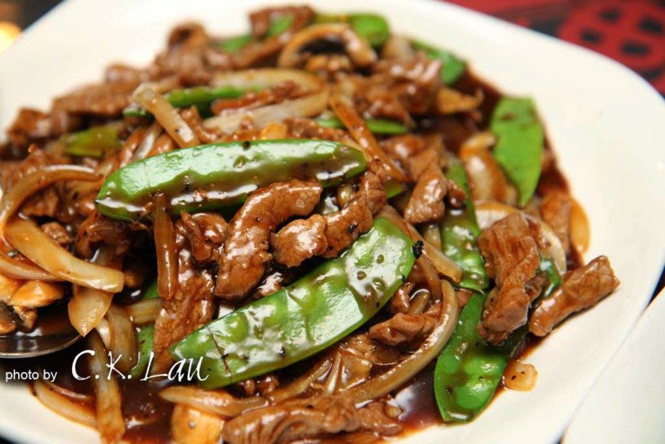 Kung Fu Dumpling | restaurant | 7 Alafaya Woods Blvd #4000, Oviedo, FL 32765, USA | 4075423910 OR +1 407-542-3910