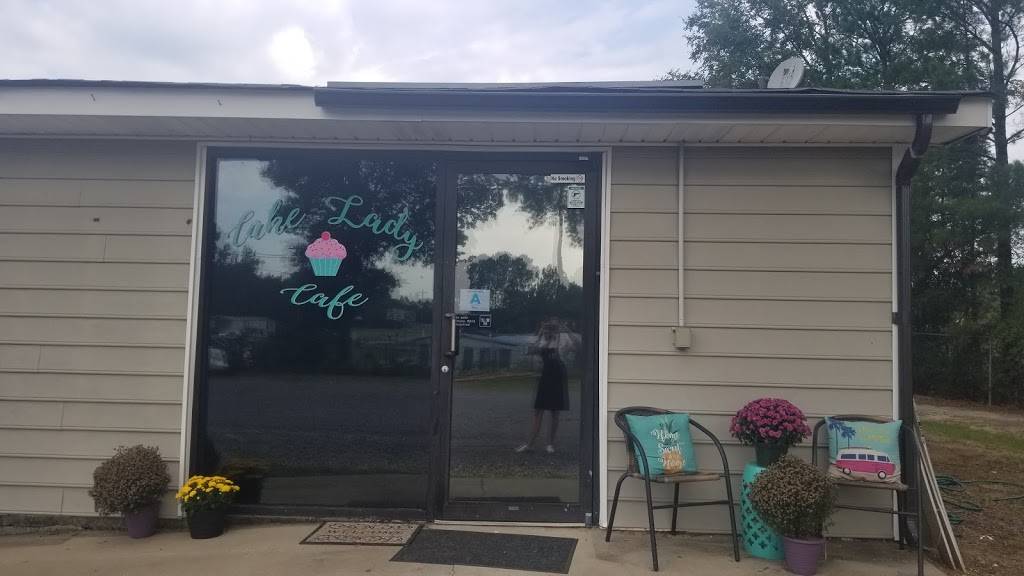 Cake Lady Cafe | restaurant | 2606 Catawba River Rd, Fort Lawn, SC 29714, USA | 8038999008 OR +1 803-899-9008