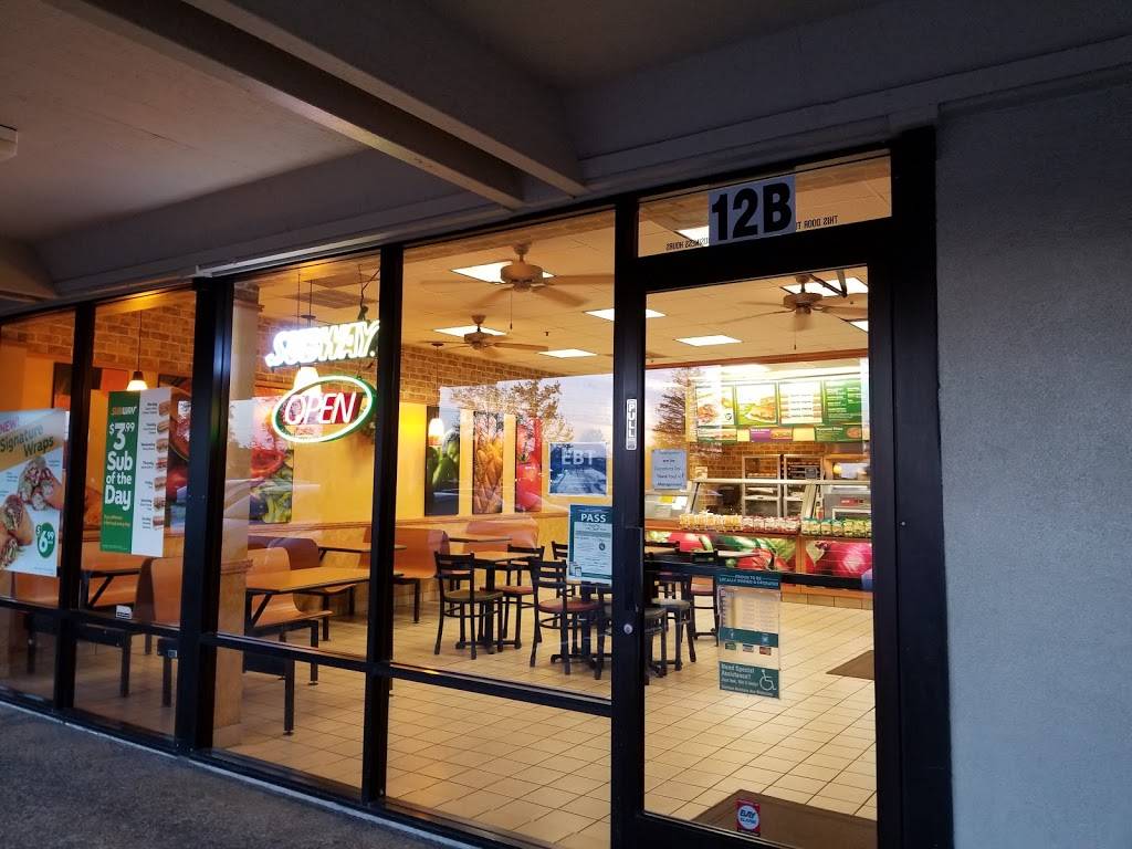 Subway Restaurants | restaurant | 1250 Howe Avenue, Suite 12B, Sac Central Shopping Center, Sacramento, CA 95825, USA | 9169251088 OR +1 916-925-1088