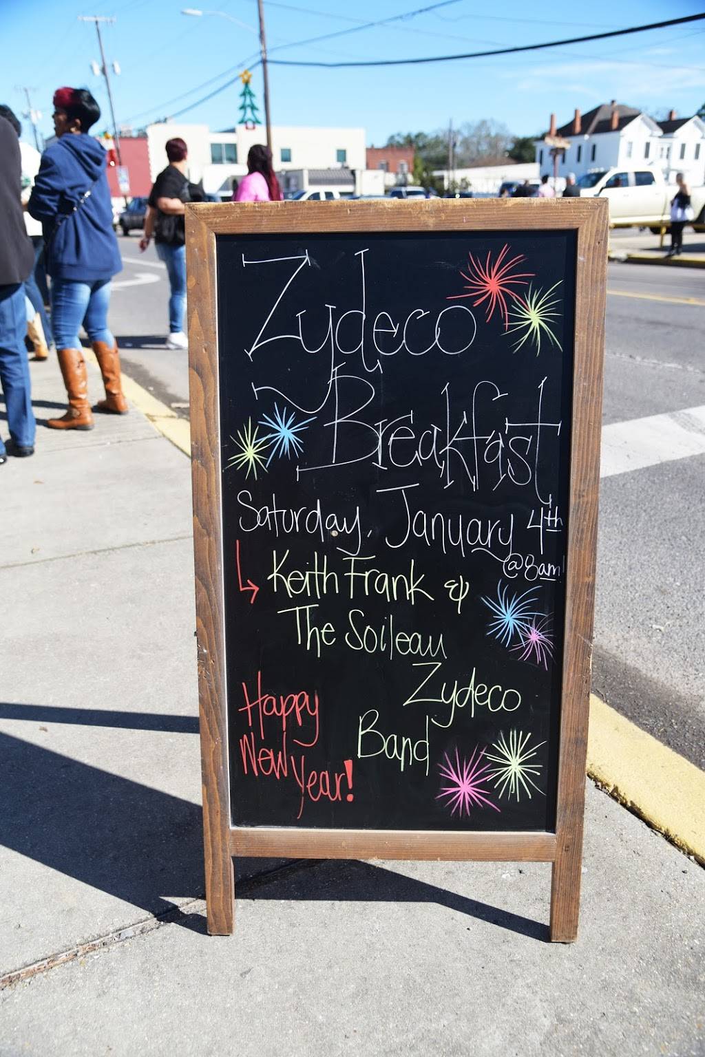 Buck & Johnnys: Eclectic Italian with a Cajun Flair | restaurant | 100 Berard St, Breaux Bridge, LA 70517, USA | 3374426630 OR +1 337-442-6630