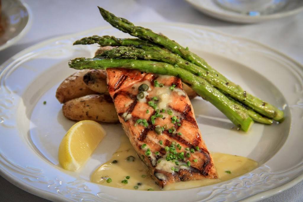 1852 Grill Room | restaurant | 6966 Main St, Mackinac Island, MI 49757, USA | 9068477222 OR +1 906-847-7222