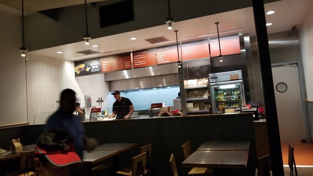 Chipotle Mexican Grill | restaurant | 3705 S Bristol St, Santa Ana, CA 92704, USA | 7147547380 OR +1 714-754-7380