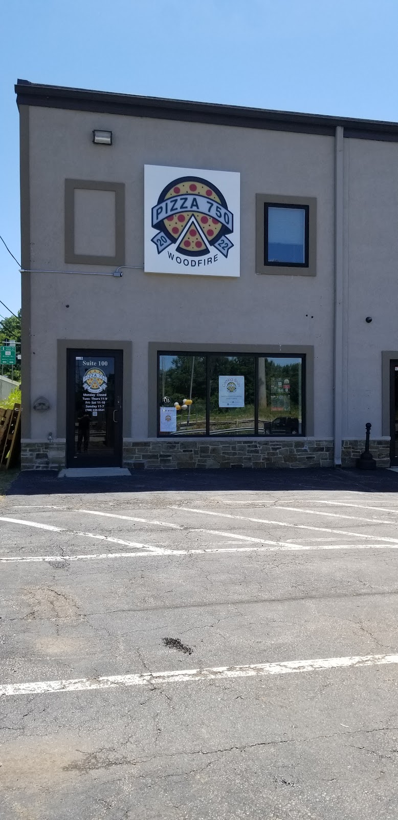 Pizza 750 | restaurant | 501 Willow Blvd, Willow Springs, IL 60480, USA | 7083305541 OR +1 708-330-5541