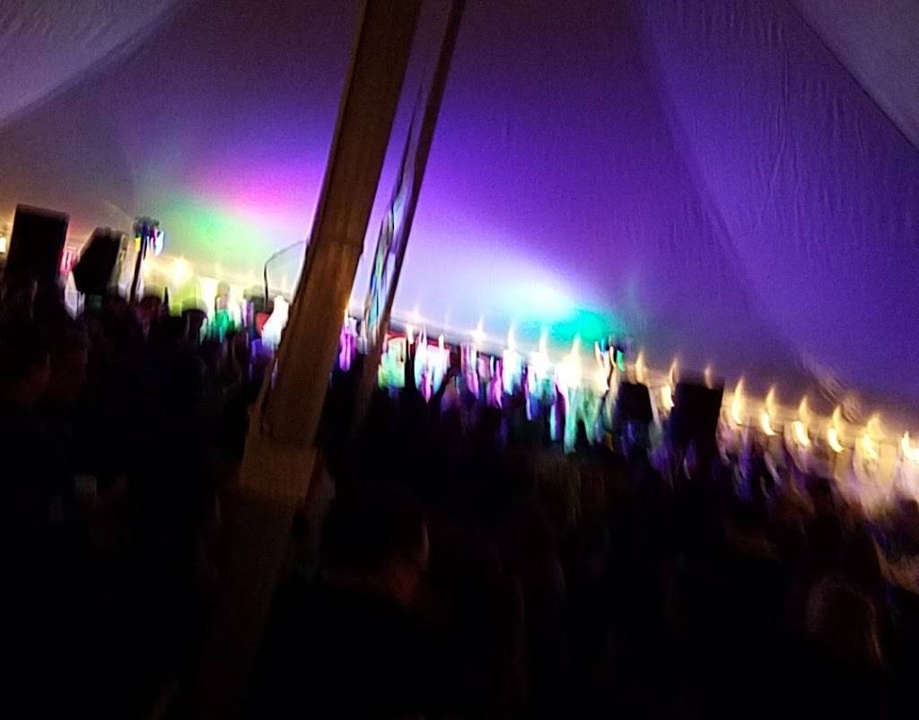 OMalleys Supper Spirits & Song | restaurant | 15231 Farmington Rd, Livonia, MI 48154, USA | 7344277775 OR +1 734-427-7775