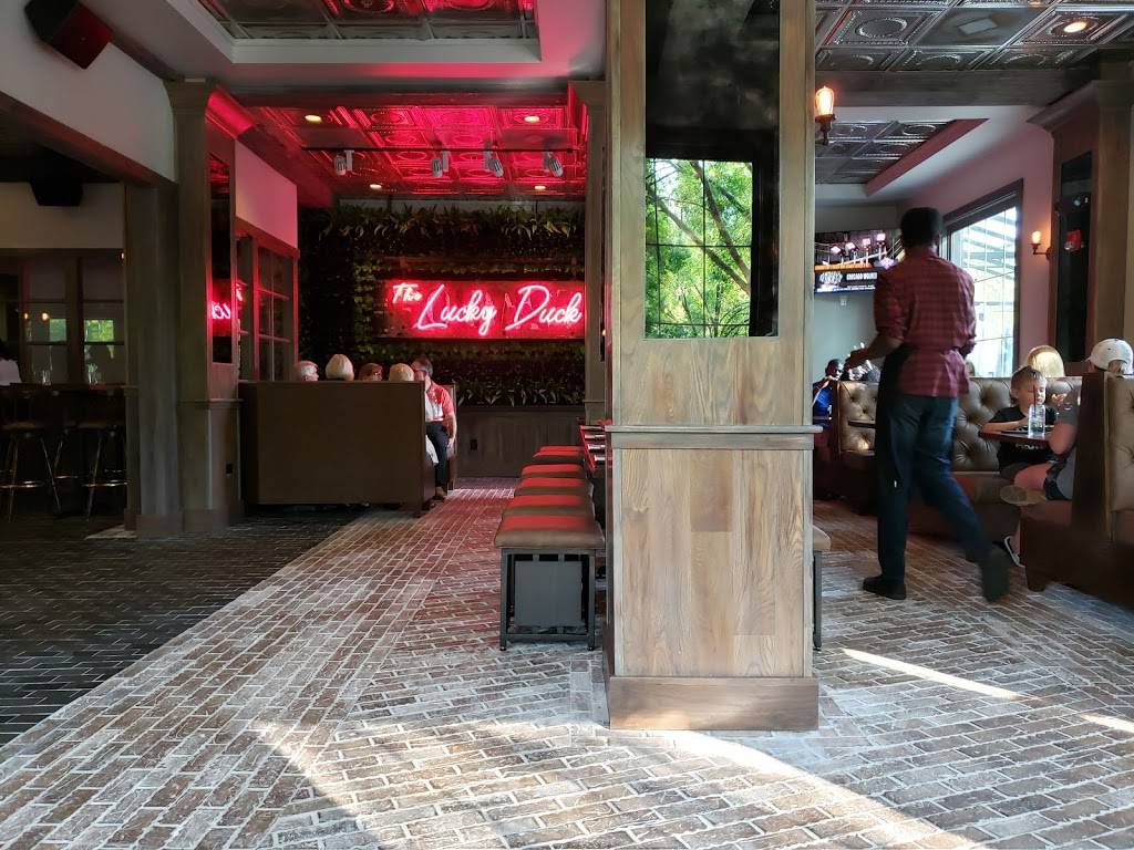 The Lucky Duck Gastropub | restaurant | 993 Market St, Fort Mill, SC 29708, USA | 8035473825 OR +1 803-547-3825
