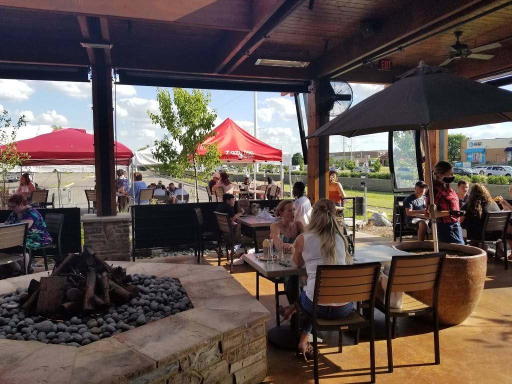 Lazy Dog Restaurant & Bar | restaurant | 436 S, Illinois Rte 59, Naperville, IL 60540, USA | 6304817301 OR +1 630-481-7301