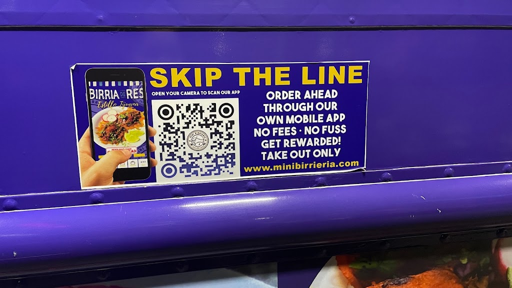 Mini Birrieria | restaurant | 4570 Atlantic Ave, Long Beach, CA 90807, USA | 3234762158 OR +1 323-476-2158