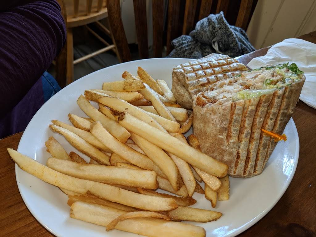 The Right Spot Restaurant Baked Goods | restaurant | 14 Elora St N, Alma, ON N0B 1A0, Canada | 2263367768 OR +1 226-336-7768