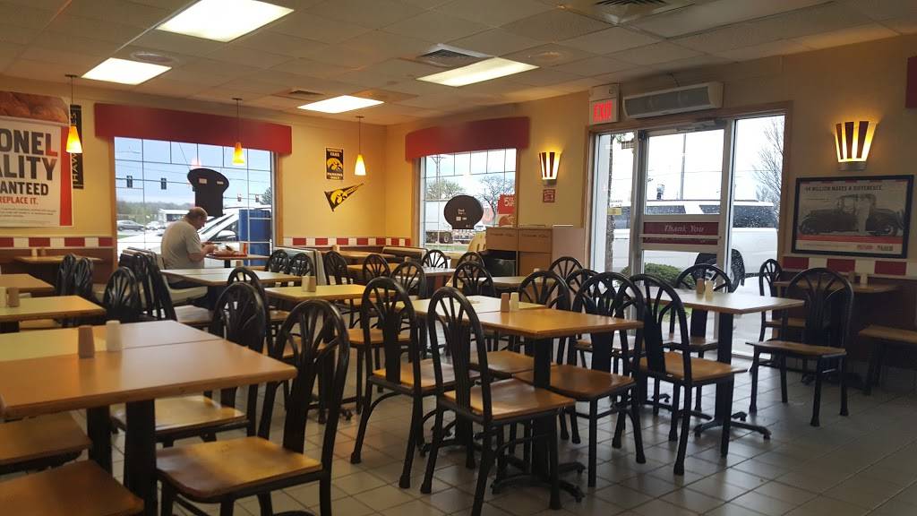 KFC | restaurant | 130 Hwy 1 W, Iowa City, IA 52246, USA | 3193516180 OR +1 319-351-6180