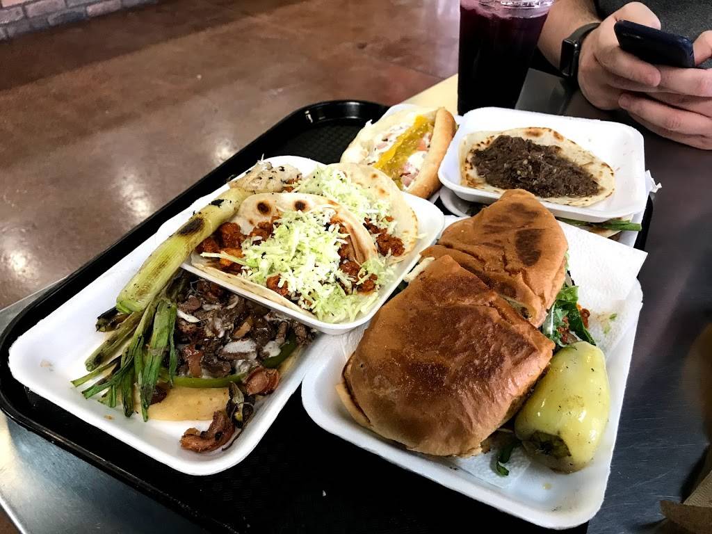 Aqui Con El Nene Restaurant | restaurant | 65 W Valencia Rd, Tucson, AZ 85706, USA | 5208895338 OR +1 520-889-5338