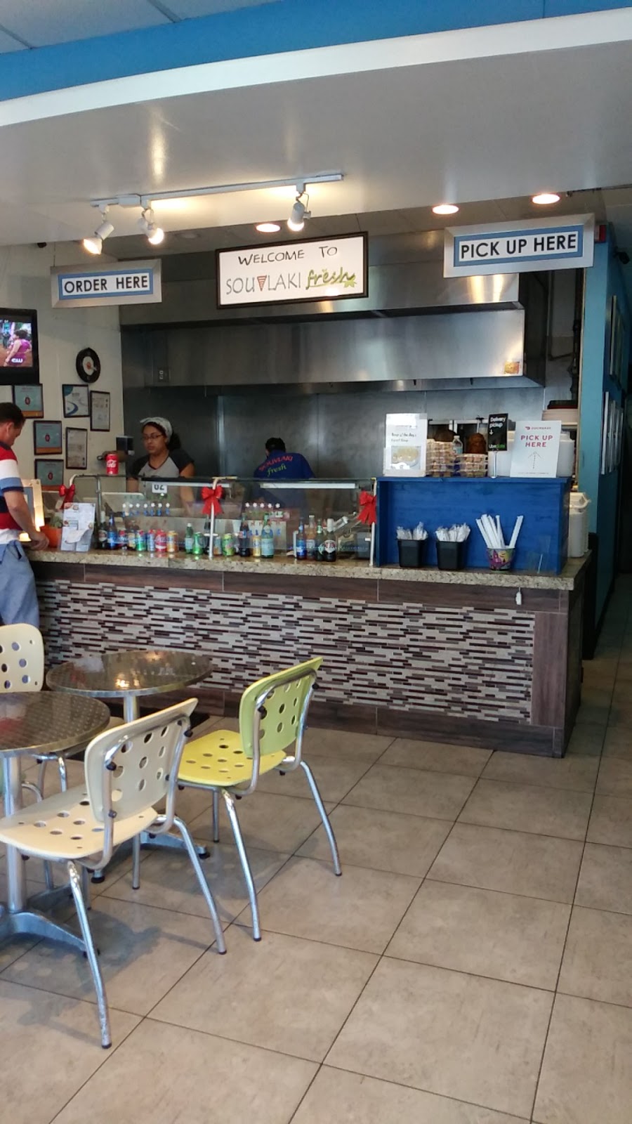 Souvlaki Fresh | restaurant | 122 NE 2nd St, Boca Raton, FL 33432, USA | 5613951906 OR +1 561-395-1906