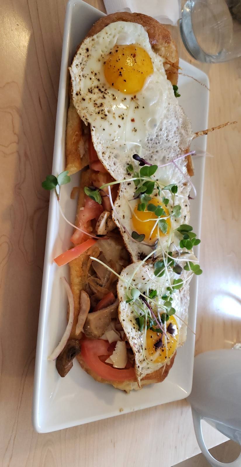 Locals Only | restaurant | 311 Alexander St, Rochester, NY 14604, USA | 5855377566 OR +1 585-537-7566