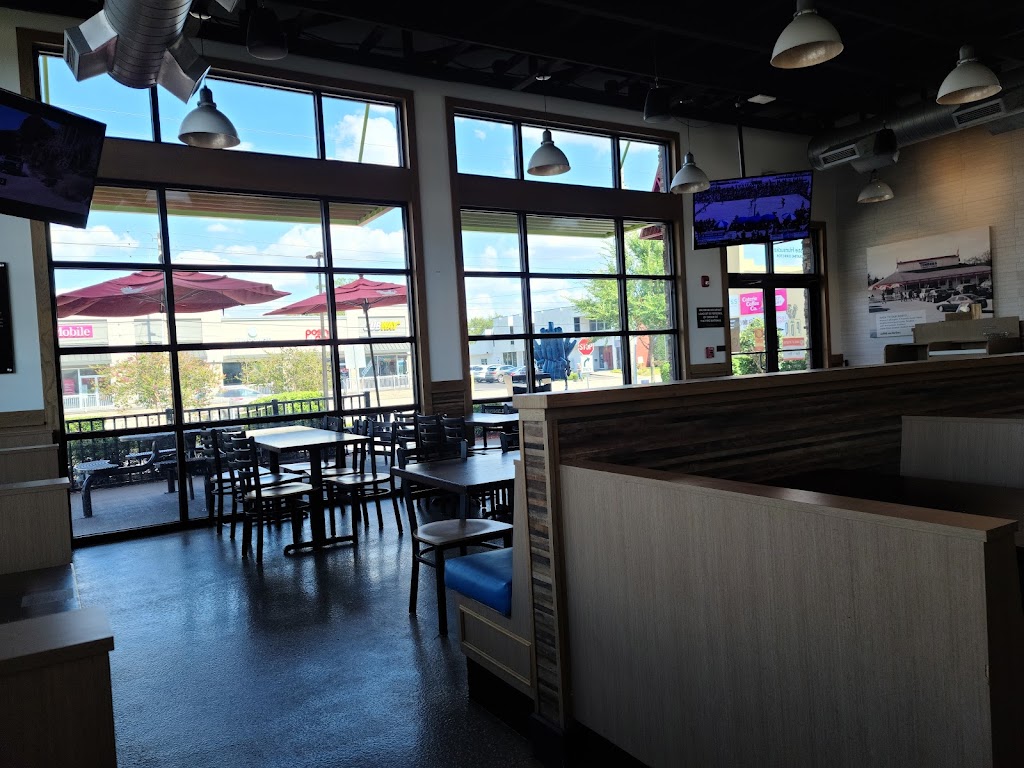 PDQ Winter Park | restaurant | 925 S Orlando Ave, Winter Park, FL 32789, USA | 4076052312 OR +1 407-605-2312