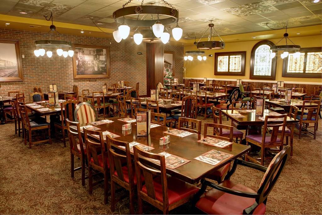 The Old Spaghetti Factory | restaurant | 2107 Broadway, Redwood City, CA 94063, USA | 6502169713 OR +1 650-216-9713