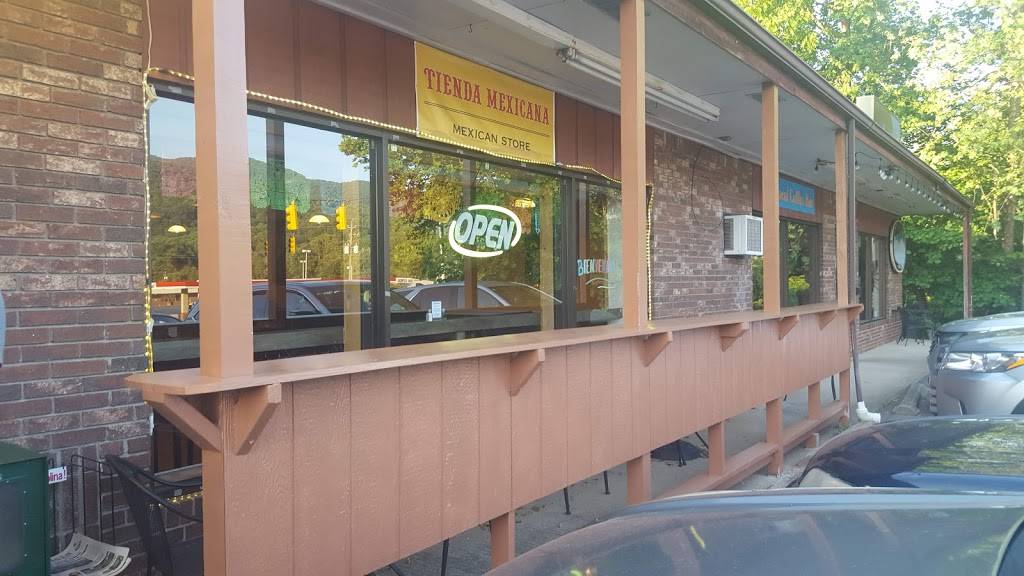 La Bamba Burrito Express | restaurant | 2298 US-70, Swannanoa, NC 28778, USA | 8286865957 OR +1 828-686-5957